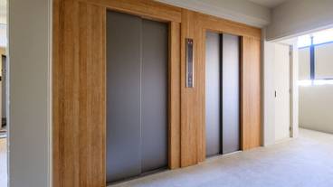 エレベーター / 1