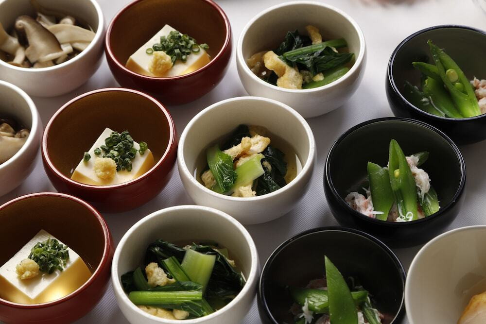 朝食