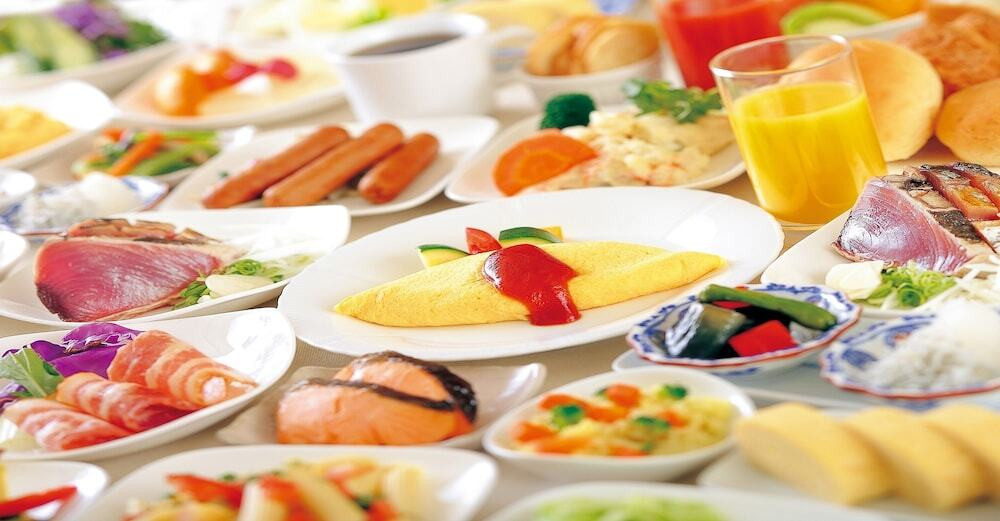 朝食