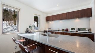 ラグジュアリー シャレー 3 ベッドルーム (Phoenix)