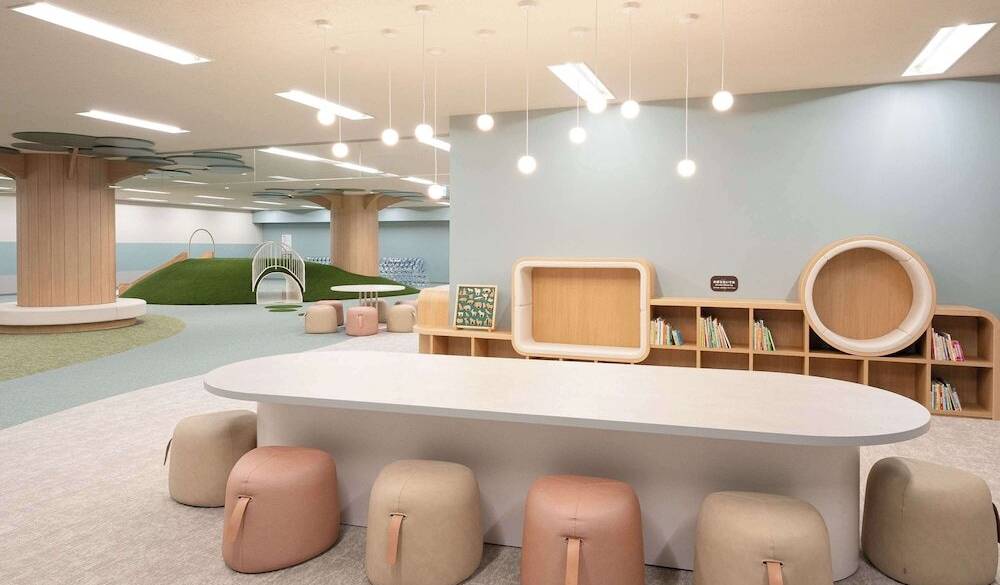 屋内キッズスペース② / 2