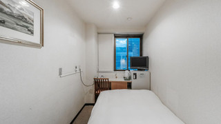 セミダブルルーム(別館) 喫煙(ベッド幅120 cm)