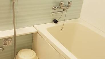 深めの浴槽 / 32