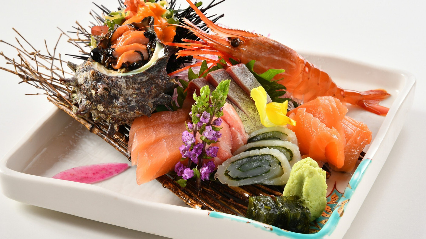 庭園を見渡すお部屋で海の幸たっぷりの懐石を堪能3747764