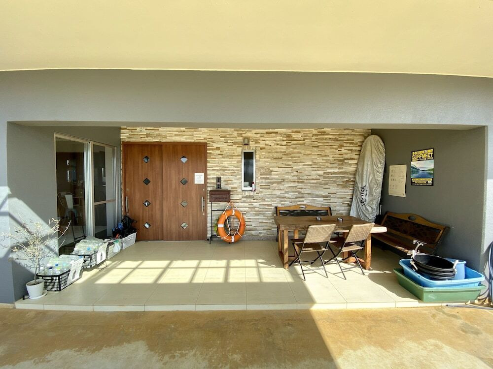 内部エントランス