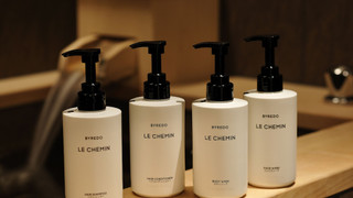 デラックス ルーム シングルベッド 2 台 ガーデンビュー