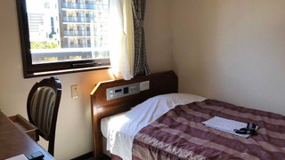 セミダブルルーム 喫煙可