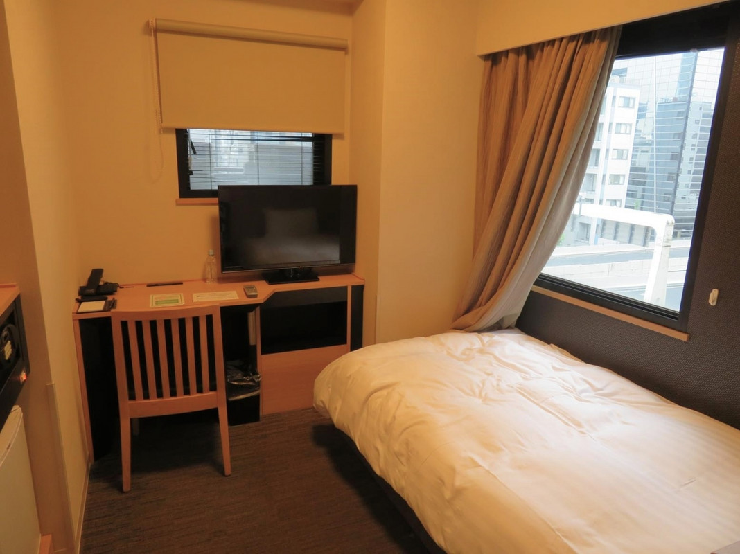 ちょっと暗めのお部屋でしたが…、