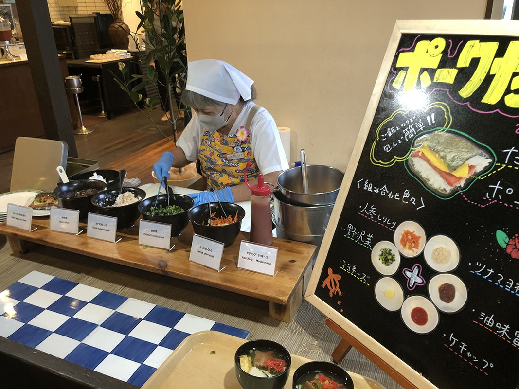 朝食：ポークたまごをオーダーで作っていただけます。