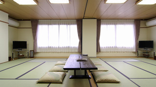 スタンダード ルーム ベッド (複数台) 禁煙 共用バスルーム (for 4-6 people, Japanese Futon)