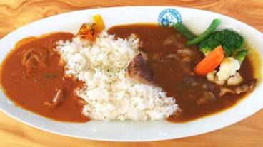 旅館のお食事処 / 18