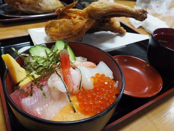 「なると 本店」料理 1206944 若鶏・海鮮丼