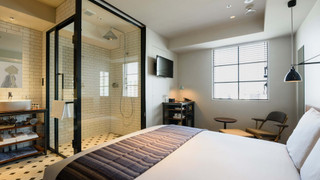 ダブルルーム, キングベッド (レインシャワーのみ)