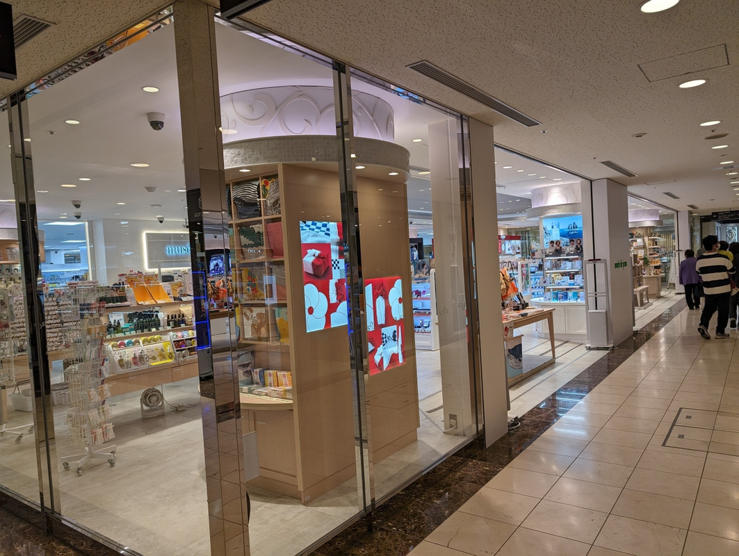 お店も充実しています。