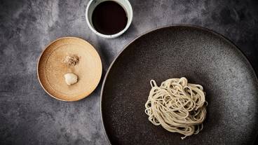 食事・飲み物 / 12