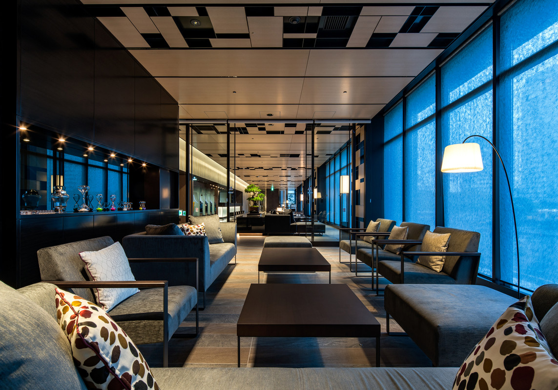 ロビーのソファ席