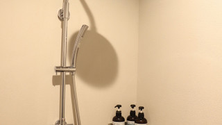 スタンダード ツインルーム (共用シャワールーム、ベッドメイクはセルフとなります) (添い寝料金 7-12歳 2,000円, 0-6歳 無料)