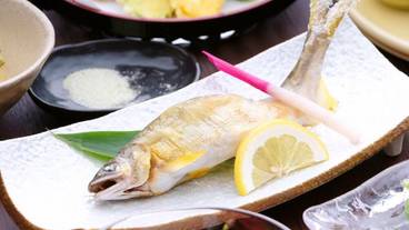 食事・飲み物 / 1