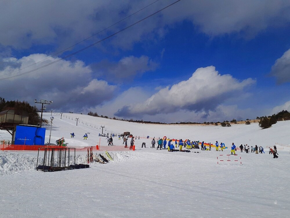 スノー スポーツとスキー