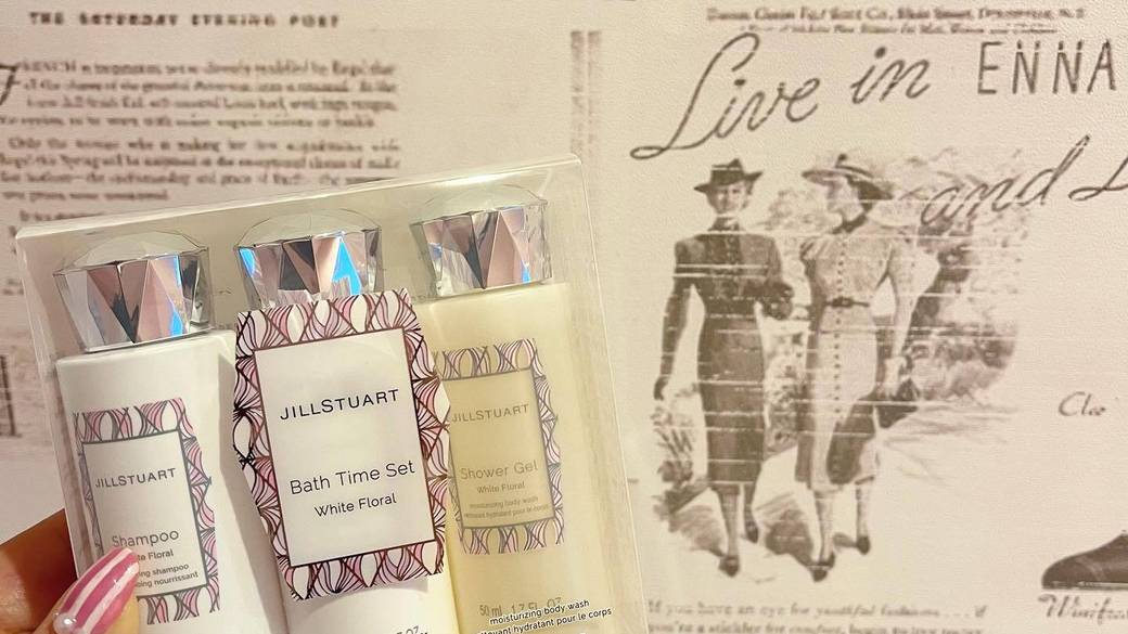 アメニティを手にパシャ！ / 1