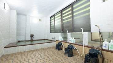 客室内のダイニングエリア / 34