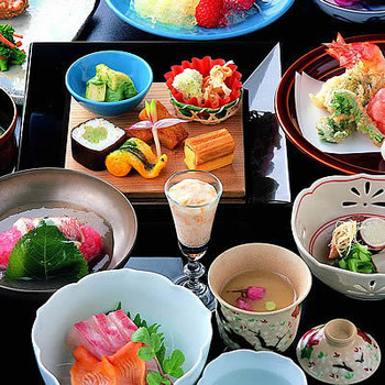 歴史ある“料庭”のお宿で、彼との新たな思い出を4270165