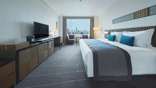 [エグゼクティブフロア] デラックスキングルーム (禁煙) 専用ラウンジ利用＋サウナ利用込