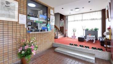 内部エントランス / 3