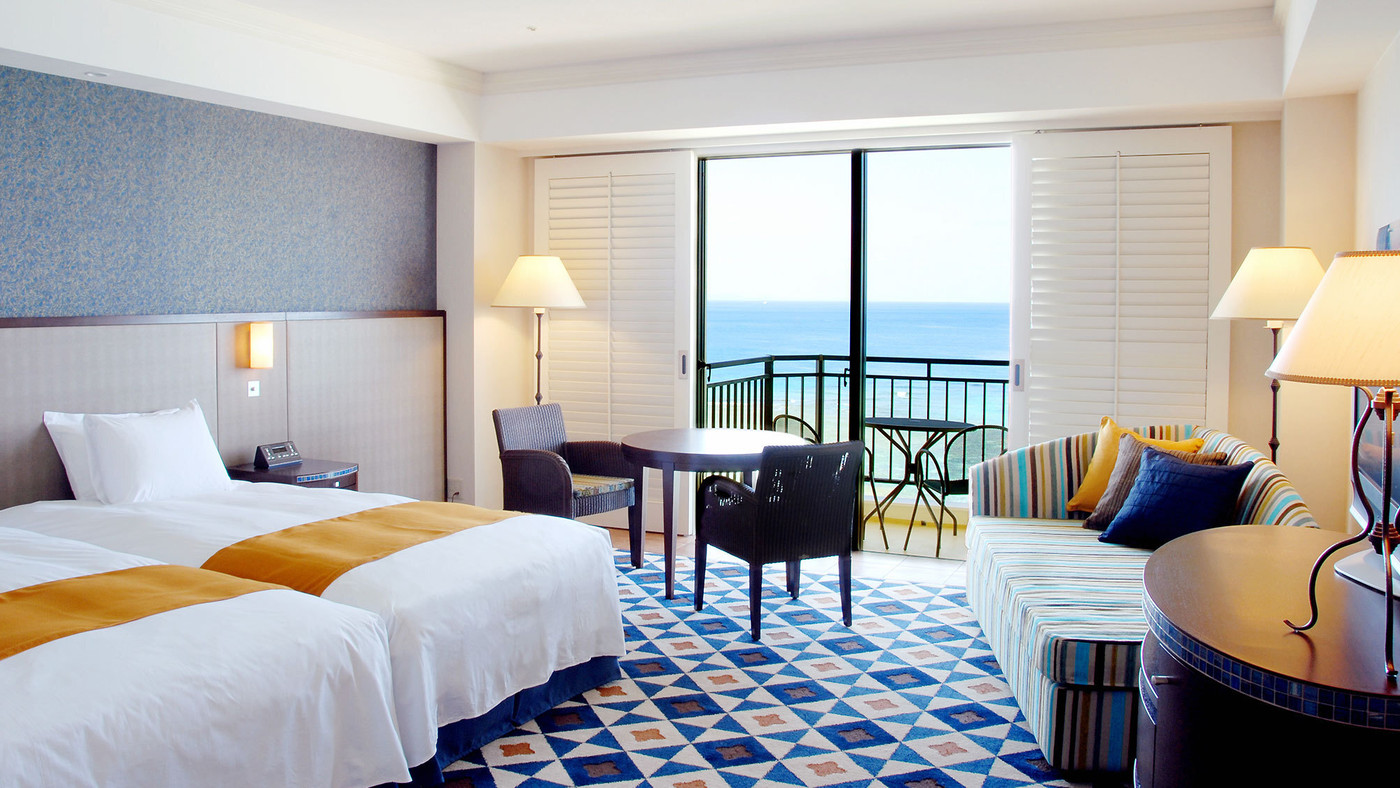 異国情緒漂う南欧風リゾートで透明度の高い海とリゾートステイを満喫4249290