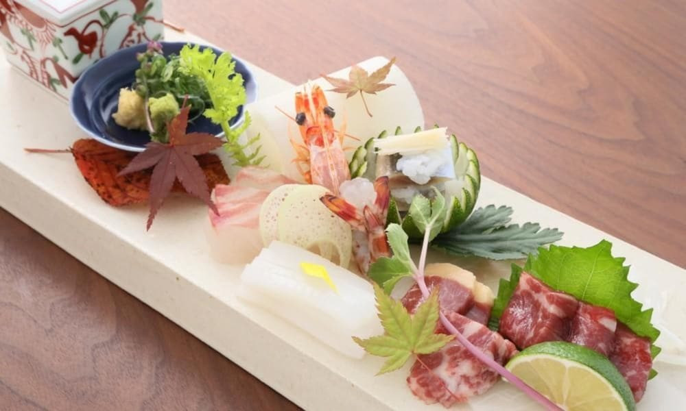 自然に囲まれた和モダンな離れで寛げる4004696