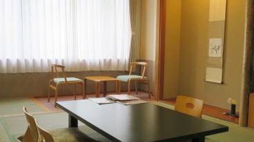 ユニットバス付き 和室10畳 / 8