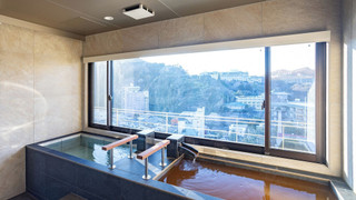 プレミアム スイート 専用バスルーム マウンテンビュー