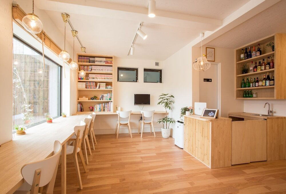 カフェのような空間にキュン♡女子ウケ抜群のおしゃれホステル3657083