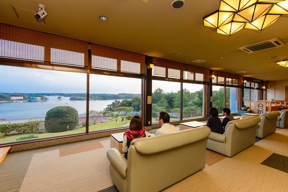 部屋食の朝食でゆっくりとした朝時間を4004467