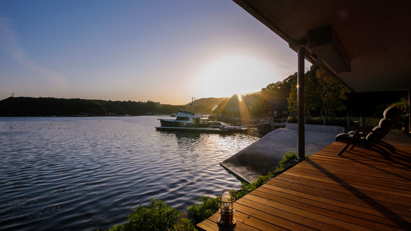 絶景風呂で温まって、テラスでクールダウン3642432