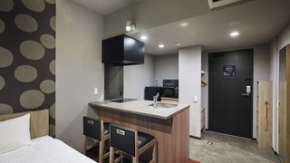 ユニバーサルキングルーム