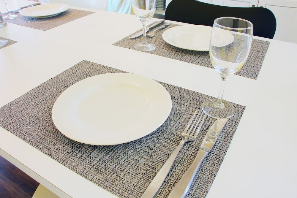 客室内のダイニングエリア