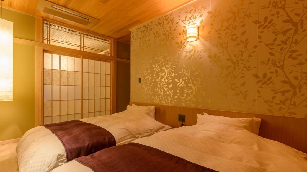 露天風呂付特別室 ベットルーム / 2