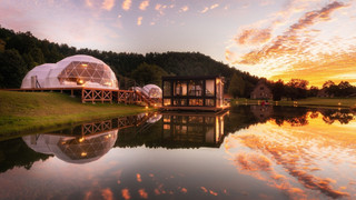 [ツインドーム] 水上テラス併設 (トイレ, シャワー付) 禁煙