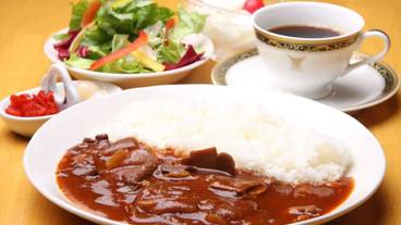 食事・飲み物 / 11