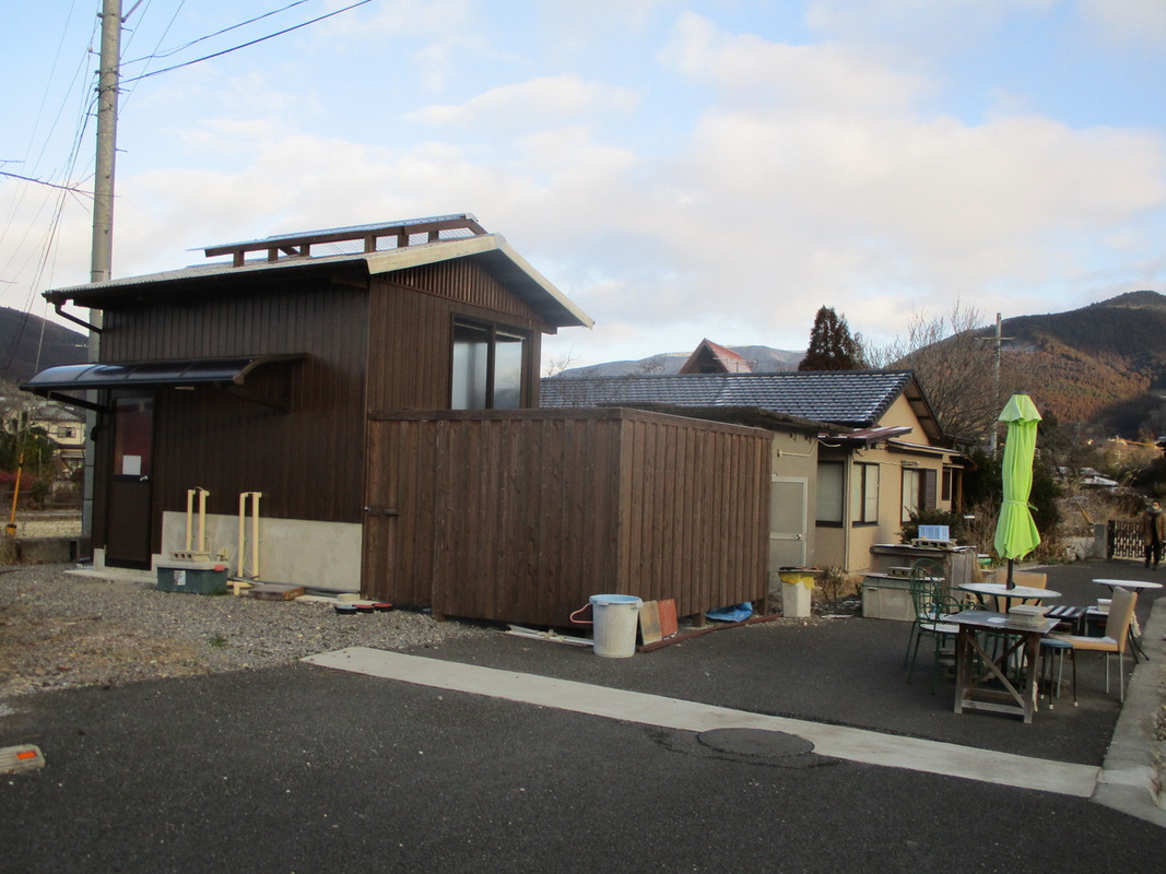 外に貸し切り利用できる露天風呂もあり