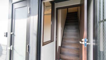 内部エントランス / 2