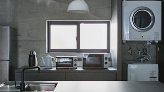 コンドミニアム (2)