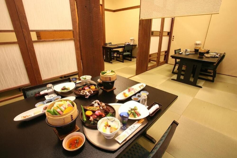 レストラン