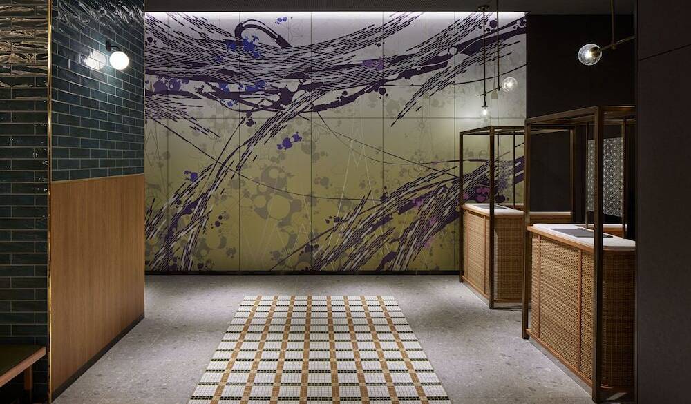 春夏秋冬を表現した大絵巻 / 1