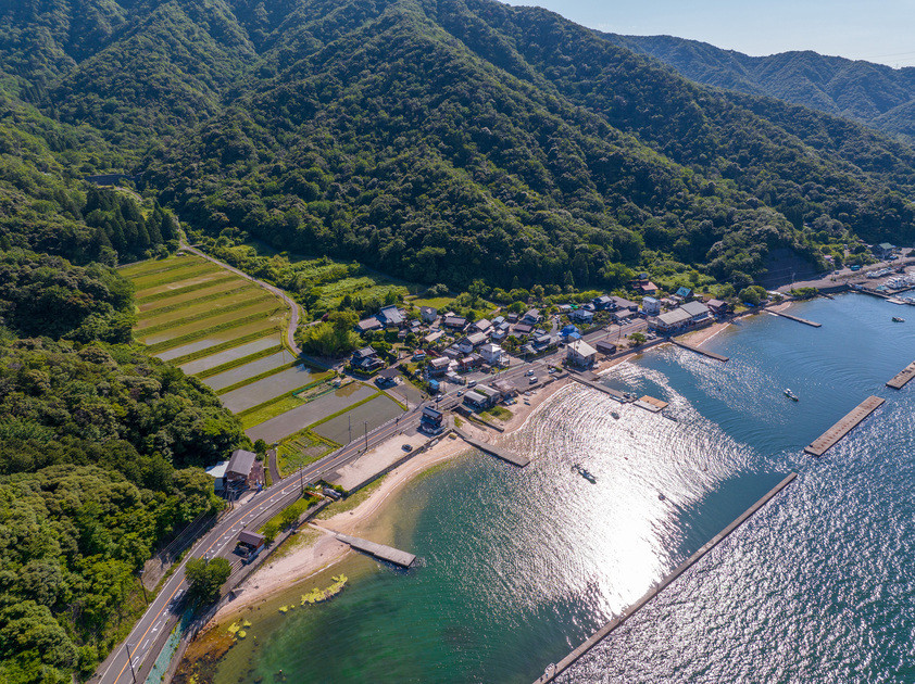 「敦賀さざなみリゾート ちょうべい」 外観 184934009 敦賀半島の海辺の集落にちょうべいはあります。