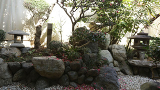 和室 (専用庭付き離れ / 3歳以下添寝無料)