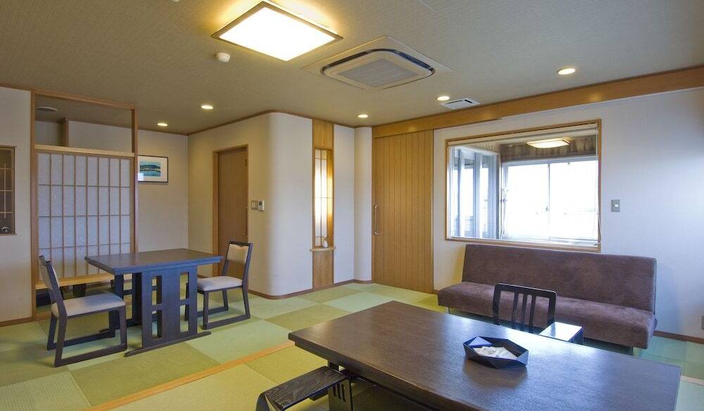 エグゼクティブ和室10畳 / 1