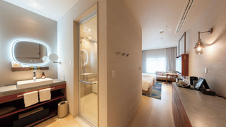 ラグジュアリー ツインルーム  Type-B 禁煙 (ラウンジアクセス付き)