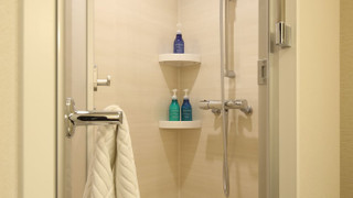 ダブルルーム シャワー付き